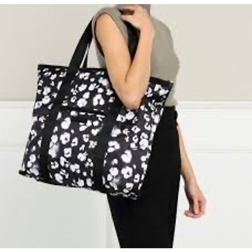 NWT Ted Baker Nocturnal Animal Nylon Shirla Tote Black White